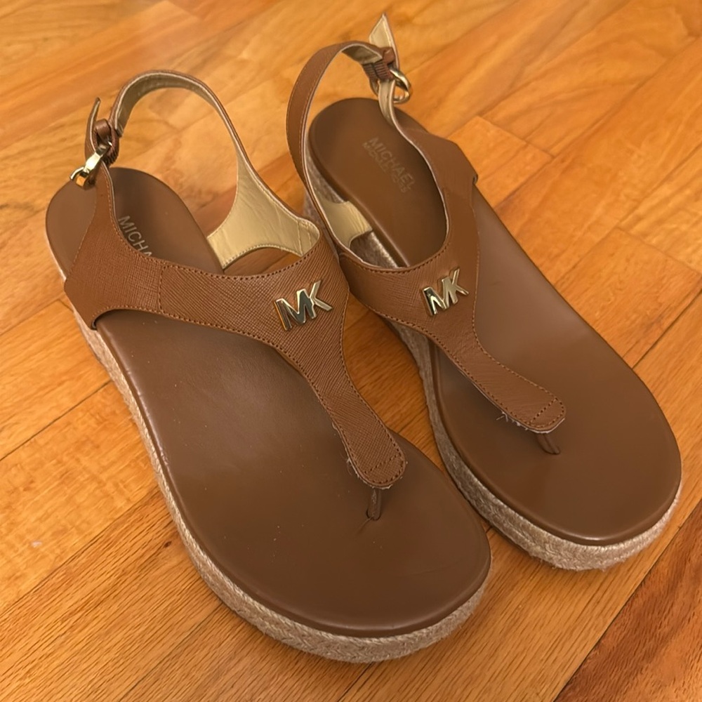 Women’s sandals.  Michael Kors.  Once once.  Size 7